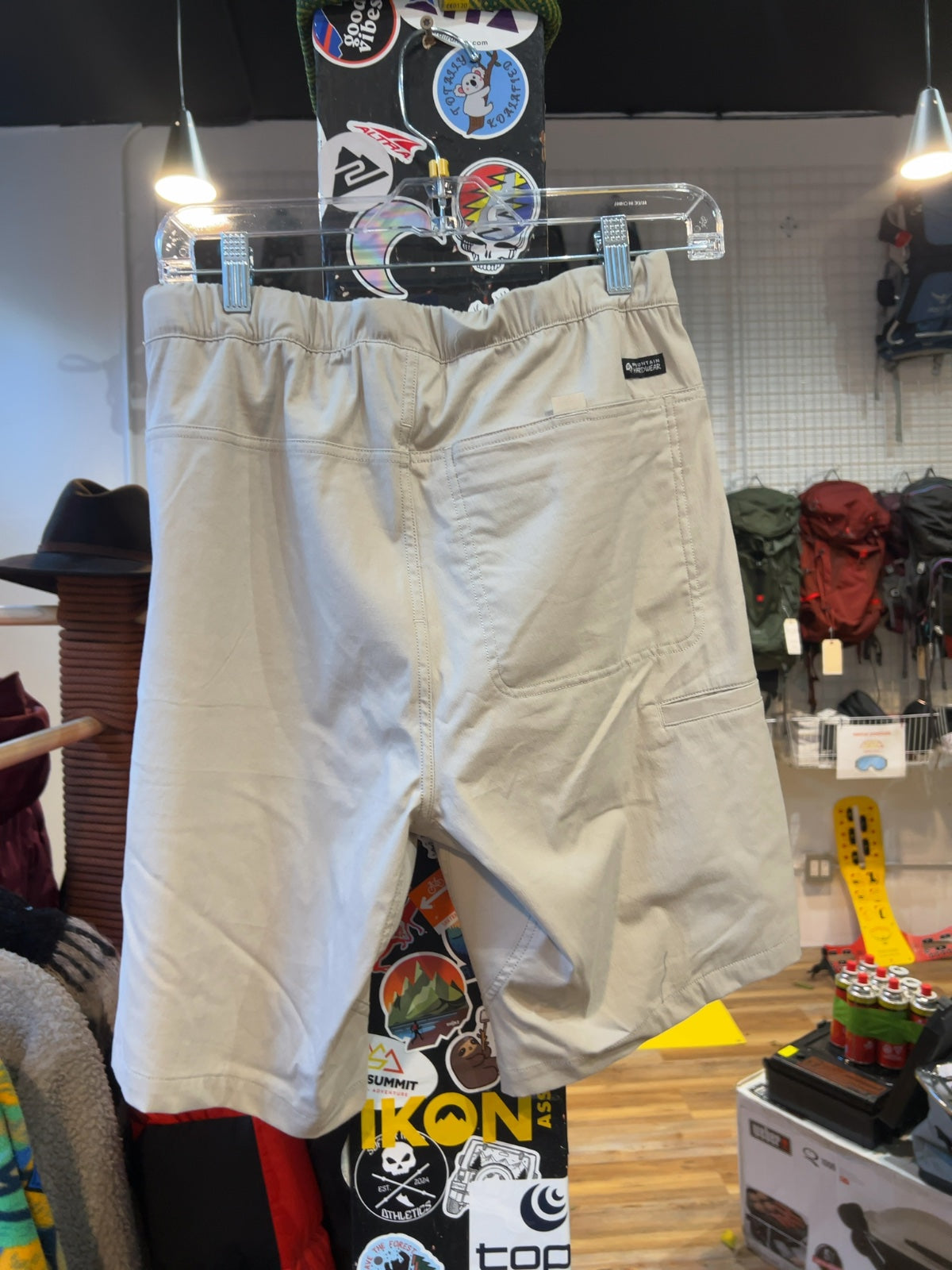 Mountain Hardwear Pull On Shorts Good M