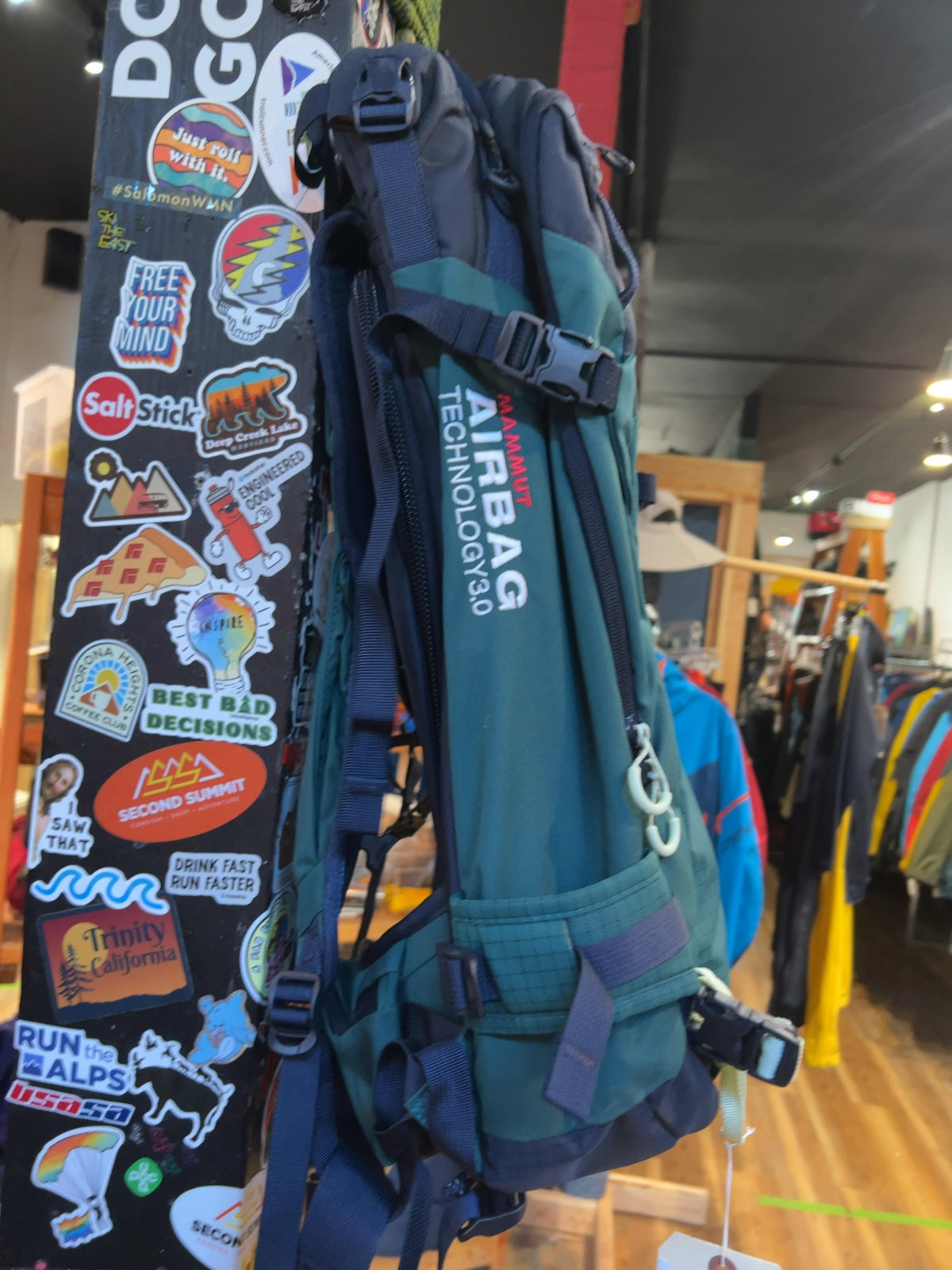 Dakine Poacher RAS 32L Avalanche Backpack w/ Mammut Airbag & Cartridge Good