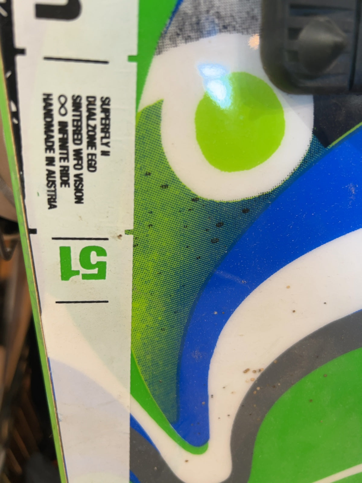 Burton Custom Snowboard with Burton Mission Bindings Good 151 cm