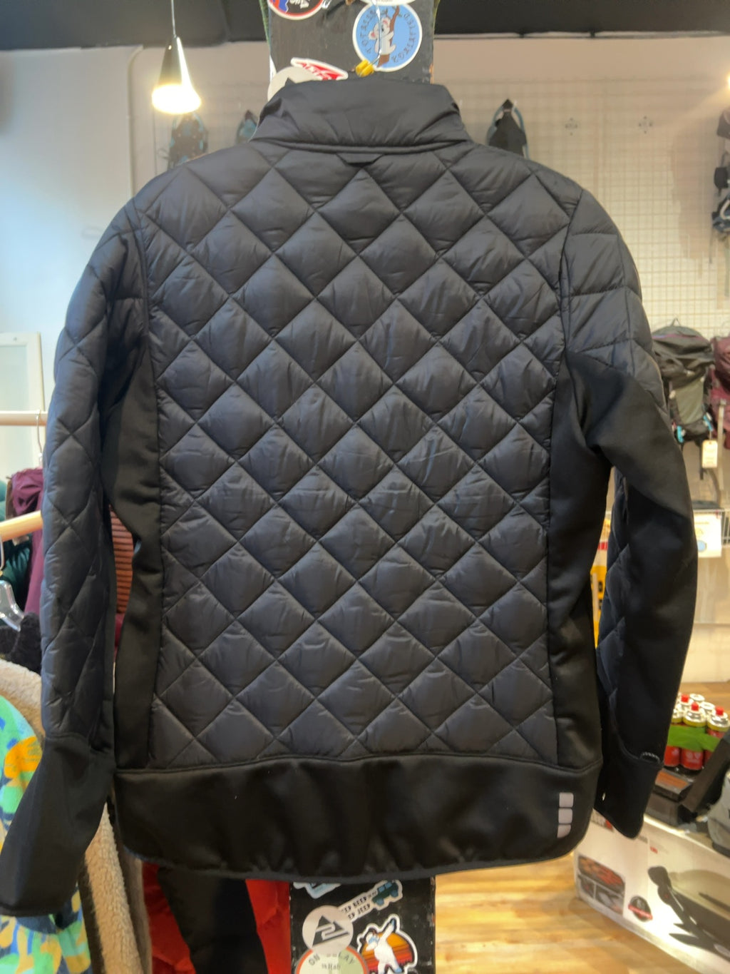 Elevate Hybrid Quilted Jacket Good M