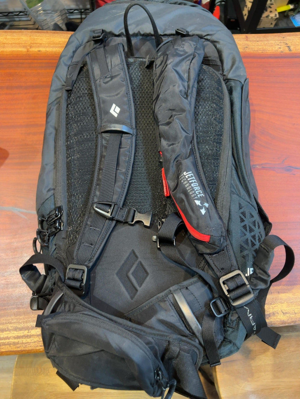 Black Diamond Saga 40 JetForce Avalanche Airbag Backpack Good