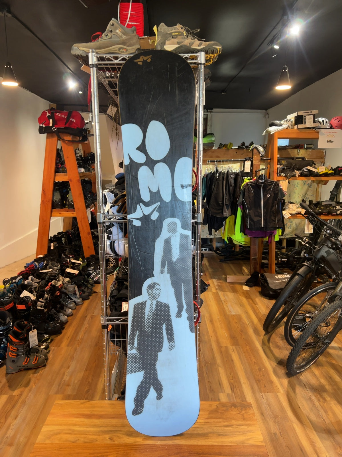 Rome SDS Artifact Snowboard With Bindings 156cm Good